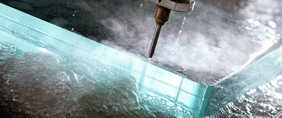 Процесс резки стекла